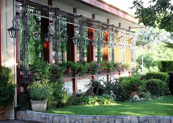 Lägenhet Luxury Rich 3 *